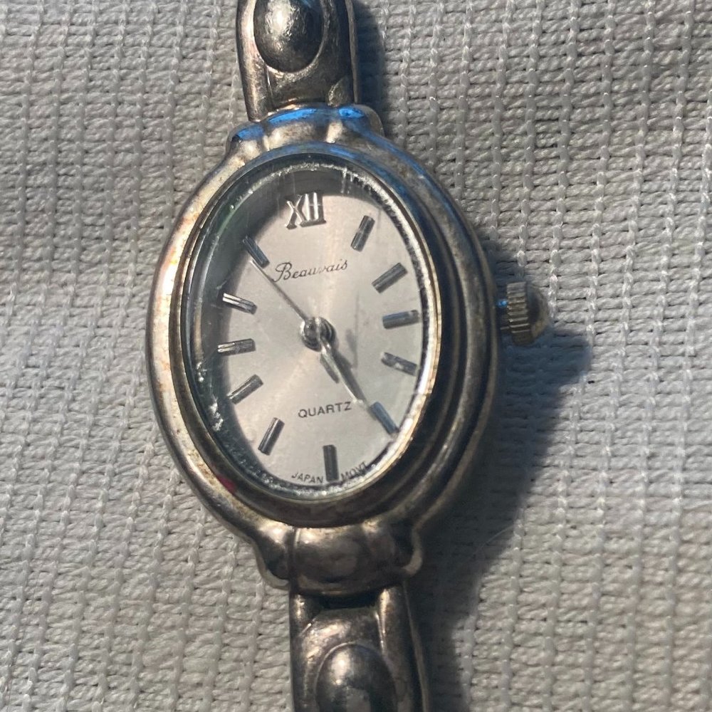 Woman's Beauvais bracelet watch